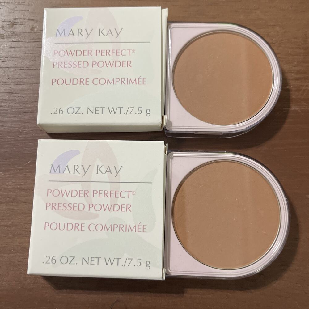TWO - Mary Kay Powder Perfect Pressed Powder Light Bronze #1425 - NOS NEW